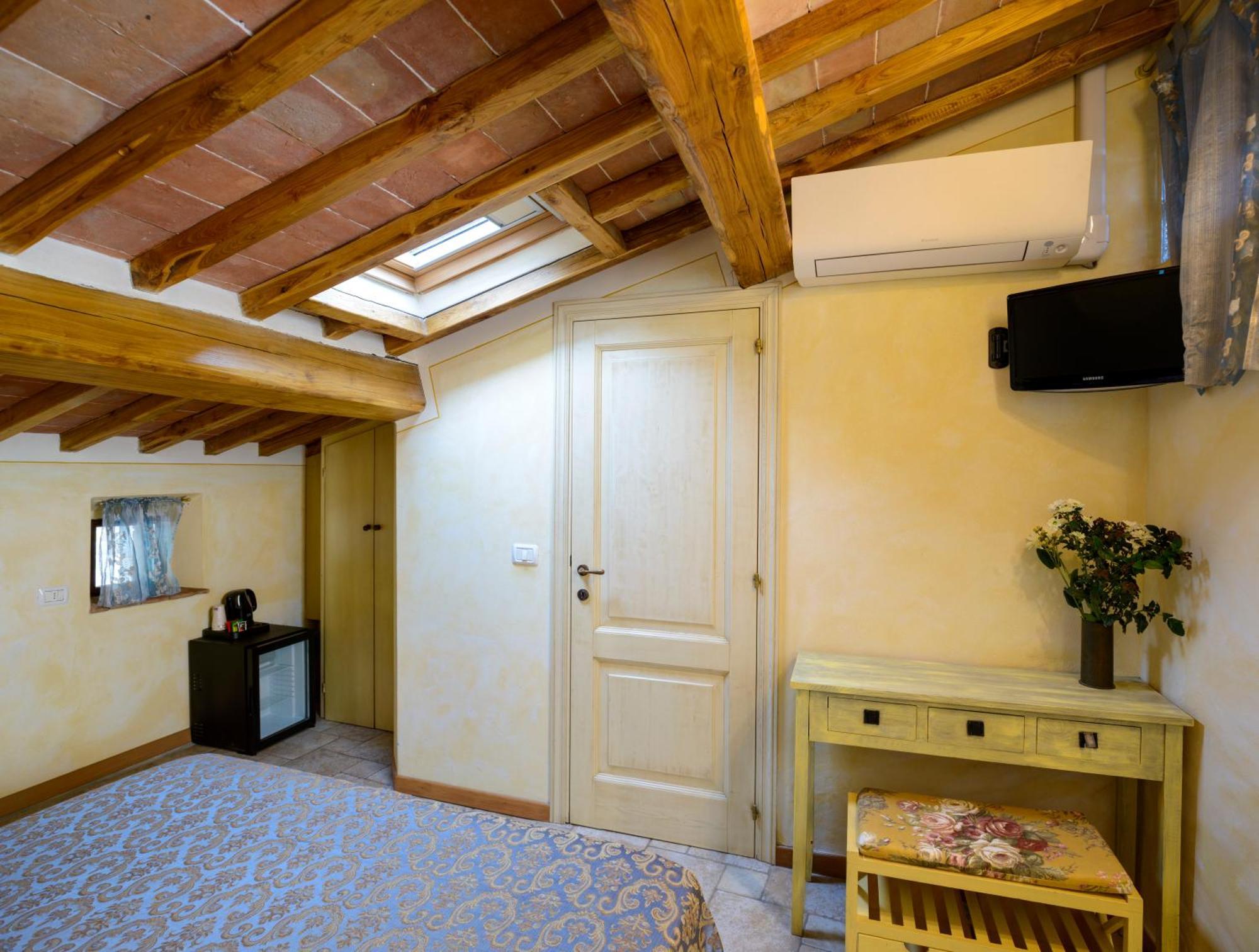 Donna Nobile Hotel ซานจีมิญญาโน ภายนอก รูปภาพ