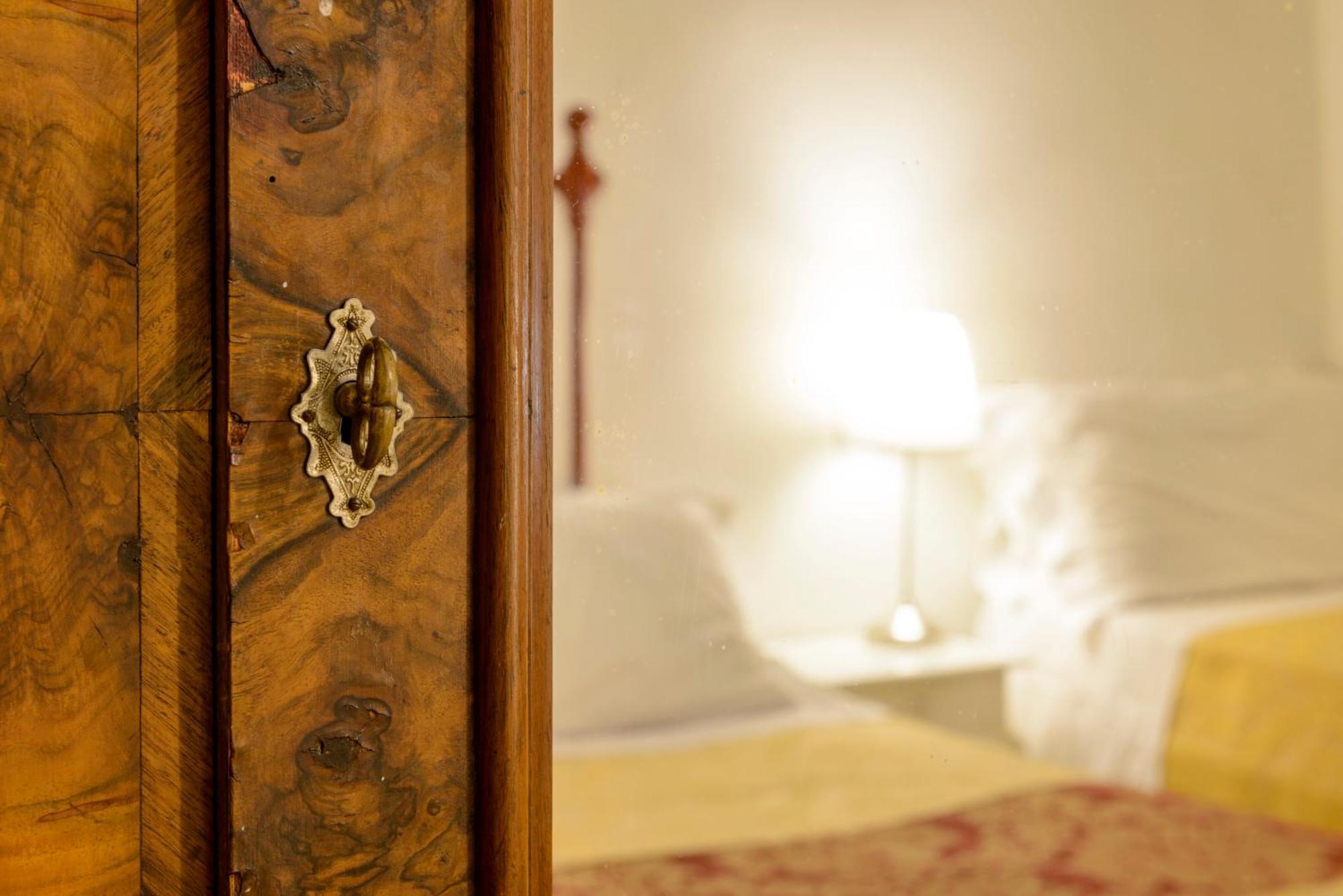 Donna Nobile Hotel ซานจีมิญญาโน ภายนอก รูปภาพ